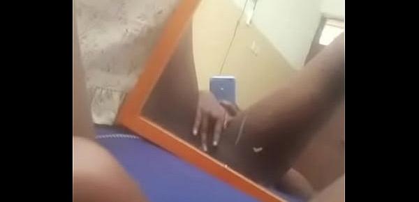  Horny kenya lady masturbates